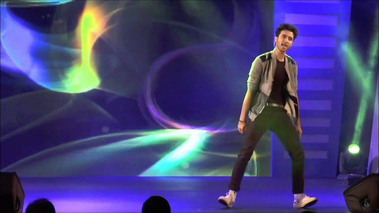 Raghav (Crockroaxz) Dance Performance @ Mahesh Tutorials AFAE 2015