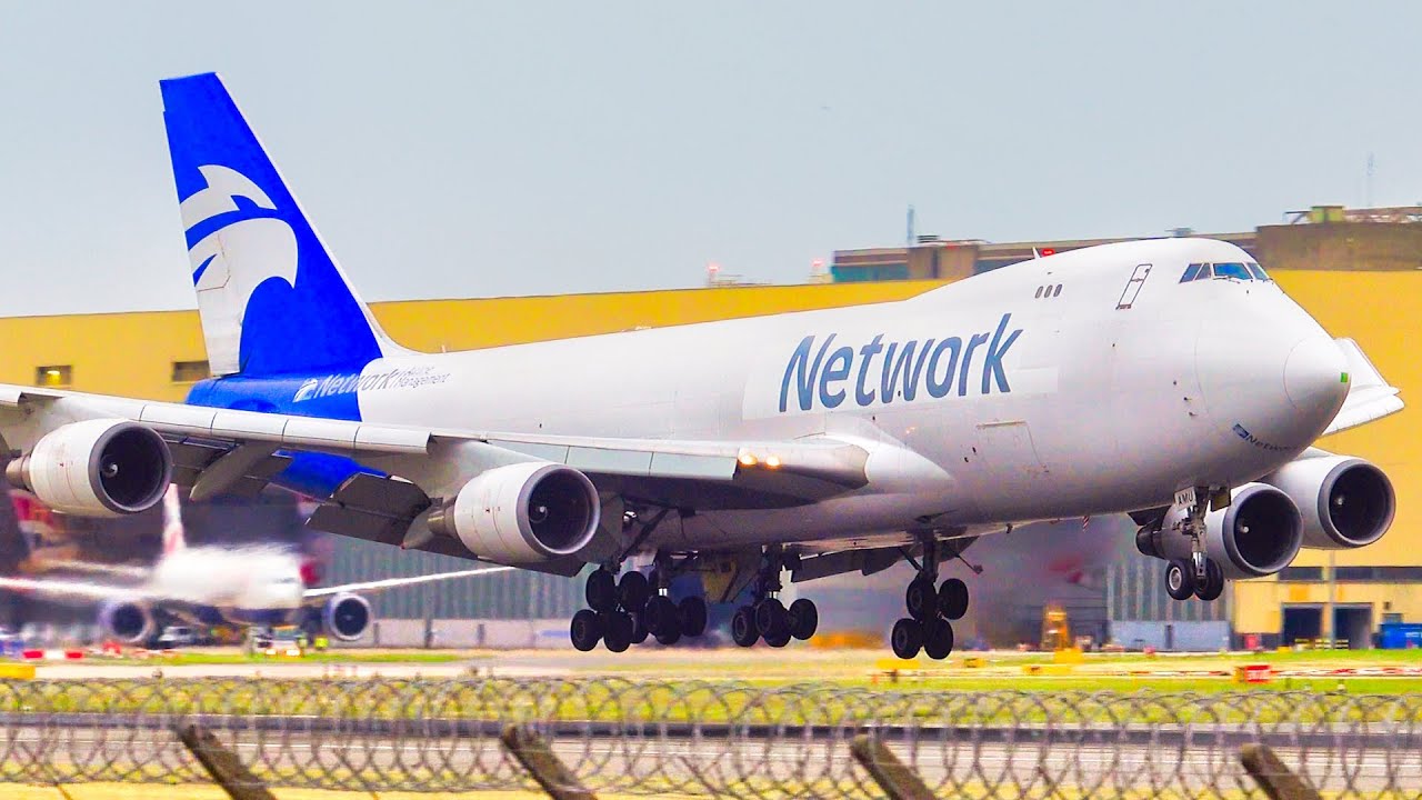 20 MINUTES of SUPER CLOSE UP TAKEOFFS & LANDINGS at LHR | 4K | London Heathrow Plane Spotting (2023)