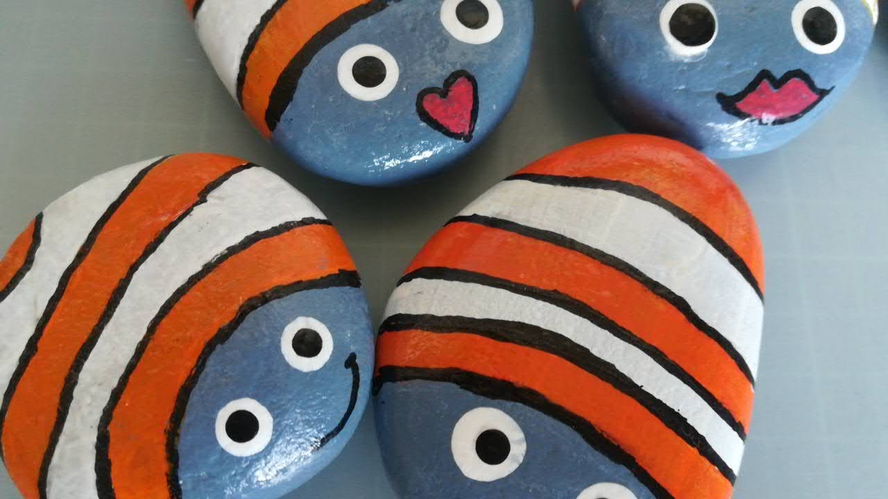 Steine bemalen ganz einfach Fantasy Fische