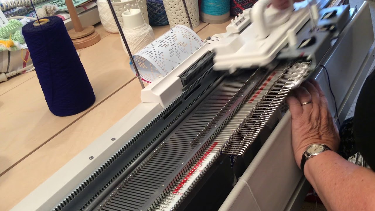 Silver Reed Punchcard Machines - Knitting a Round Neck in Fairisle Pattern