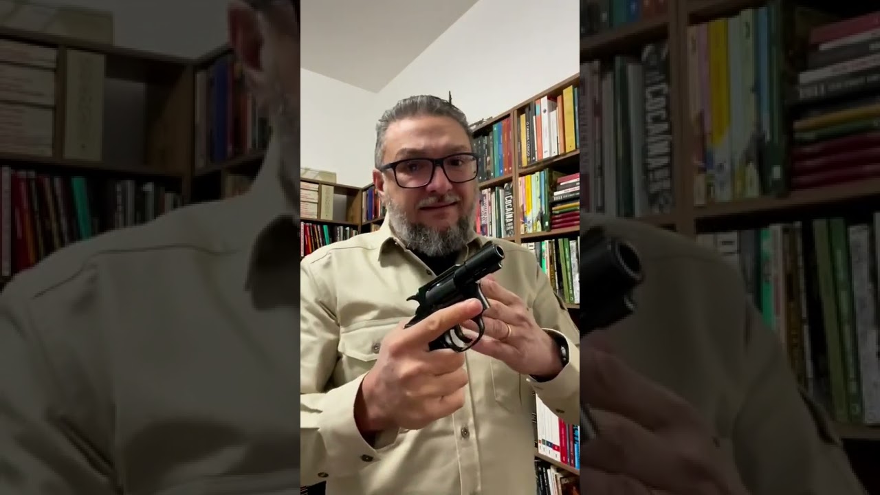 Empunhadura C-Clamp em rev&oacute;lveres