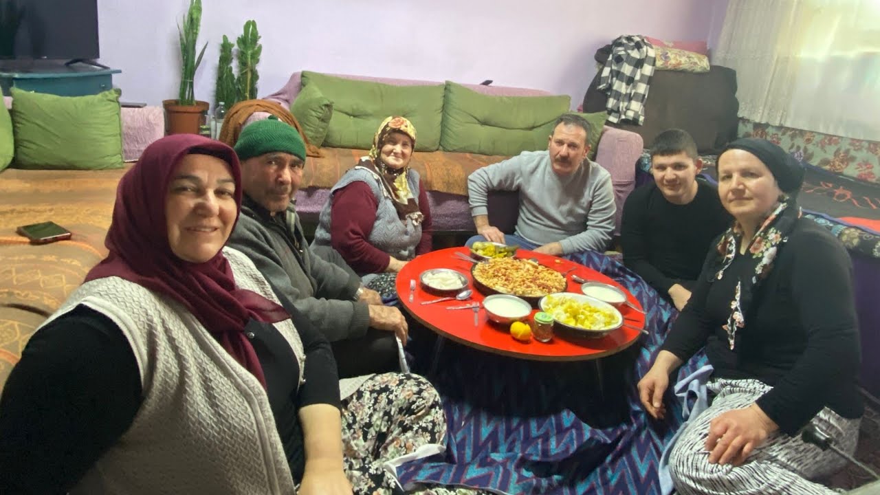 BANAZ COMBURT KÖYÜMDEYİZ CANİM AİLEMLE BABA OÇAĞINDAYIZ ANNEMM🫶