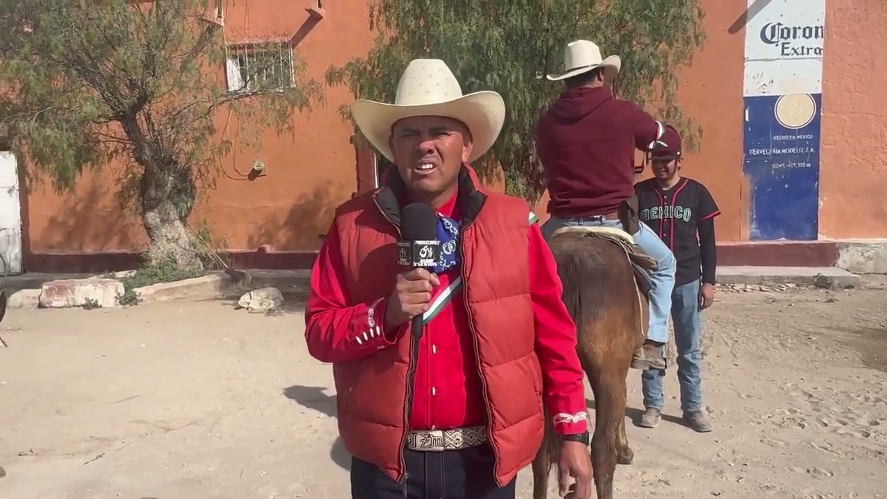 Cabalgata familia Estrada meza saludos y agradecimiento 