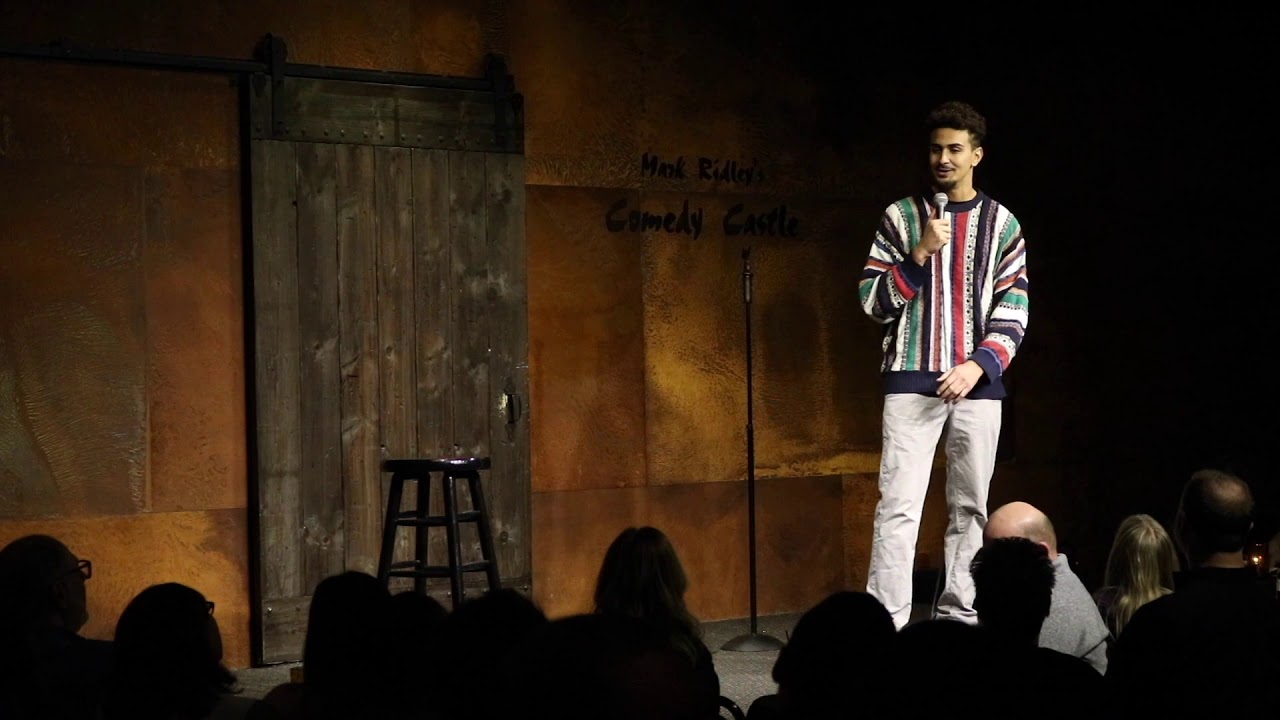 Demetrius Fields Stand up at Mark Ridley's comedy castle