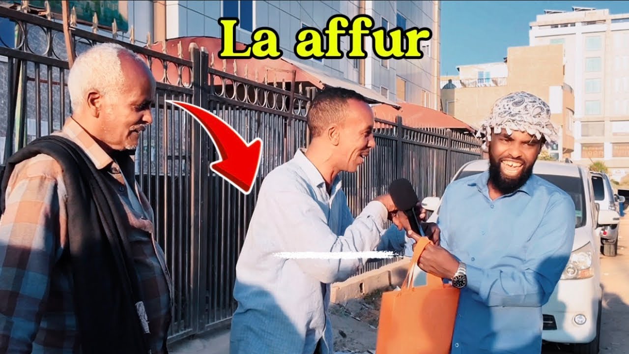 Lafur walalka Guri barwaaqo  Qosol iyo jawabo Hargaysa