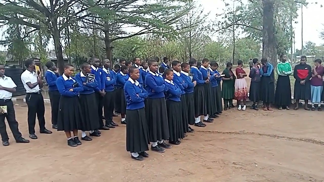 Alhamis nzuri na yafuraha kwa Wanafunzi Bupandagila karibuni nyote.