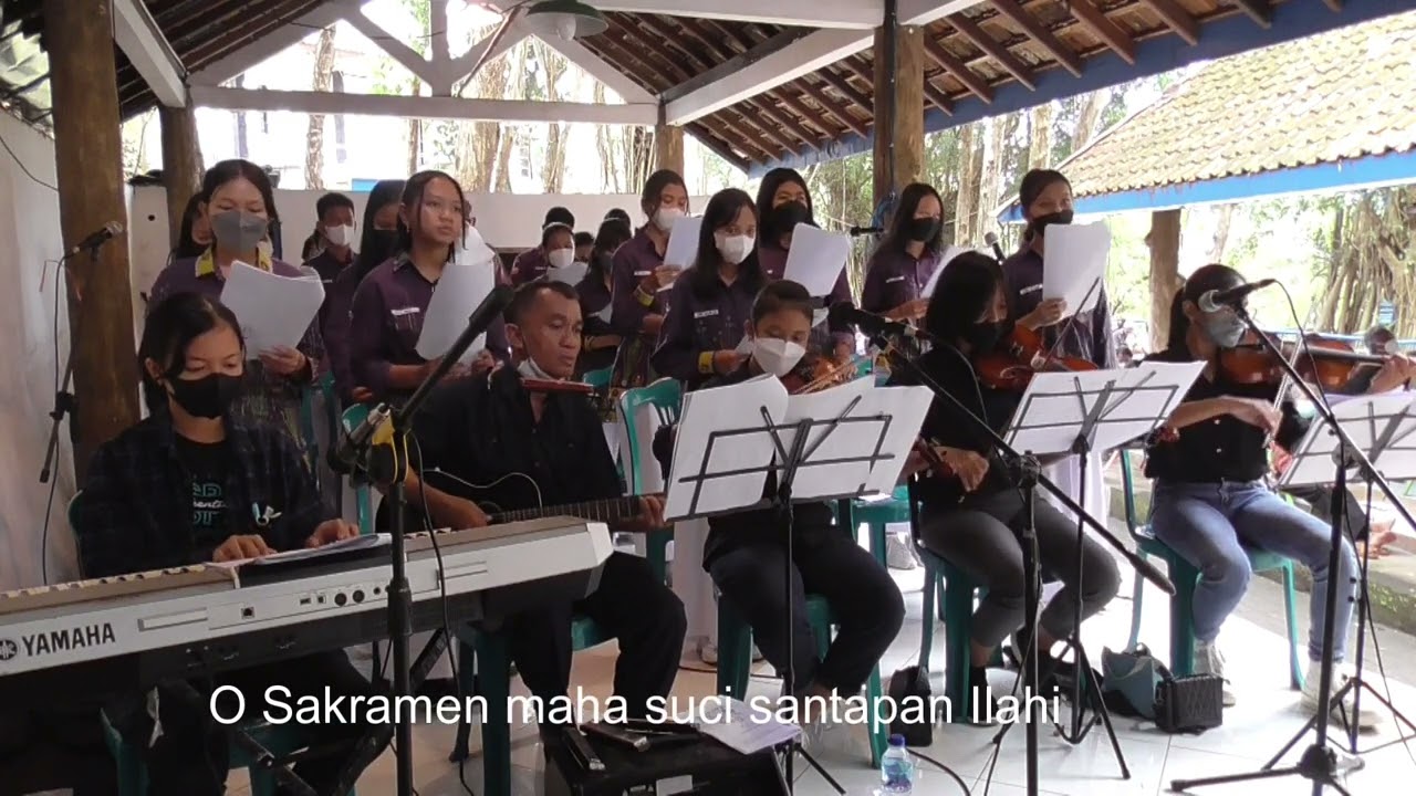 O SAKRAMEN, pengiring Godean Violin, Koor: Spesami Choir SMP N 1 Minggir, Sleman
