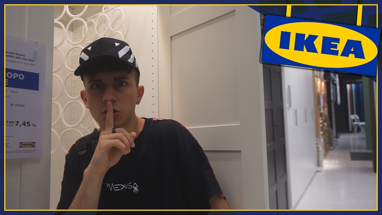 HO PASSATO la NOTTE ad IKEA ed &egrave; stato INCREDIBILE | Dormire in un supermercato CHALLENGE