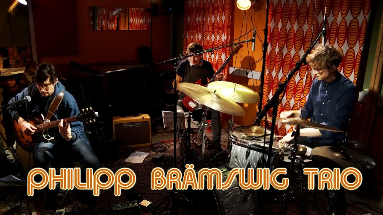 PHILIPP BRÄMSWIG TRIO | live im Salon de Jazz, Köln