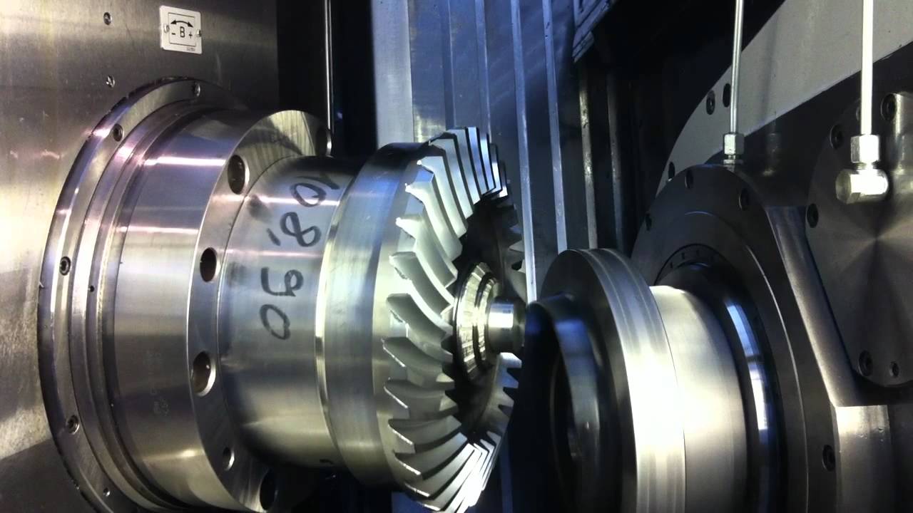 Dry Cutting Bevel Gear M8 Z33.MOV