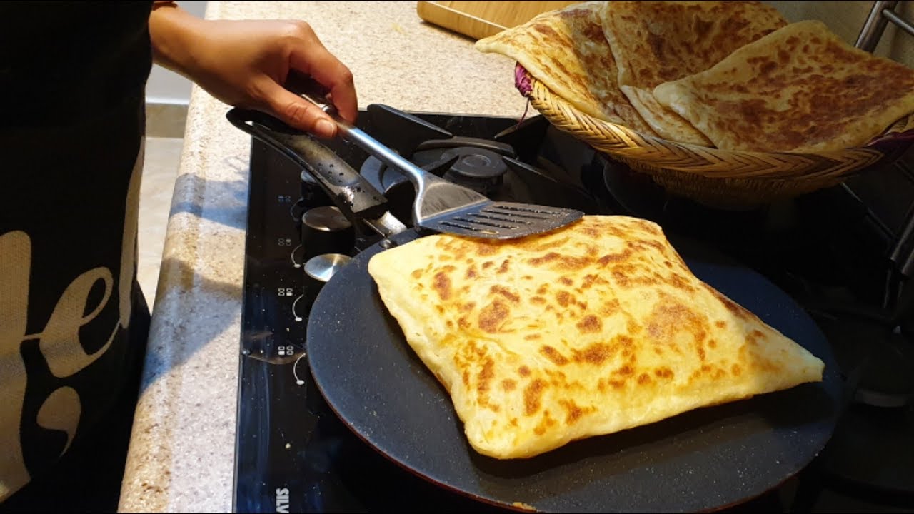 مذاق لا يقاوم مسمن أو رغايف بعجينة الياغورت الطبيعي 😍👌 عمرك ماتستغناي عليه مقرمش ومورق