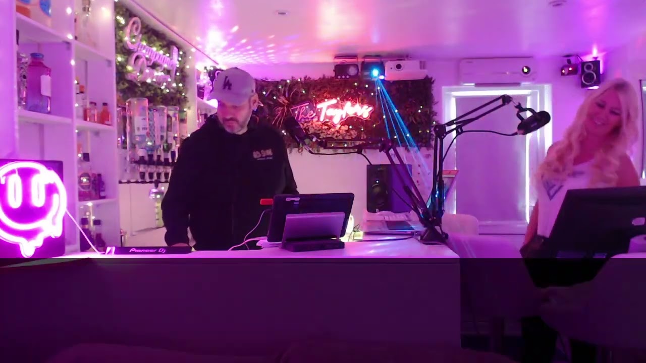 DJ Taylor, Cyndicut Radio 07/02/26. House and Rave House Bangers