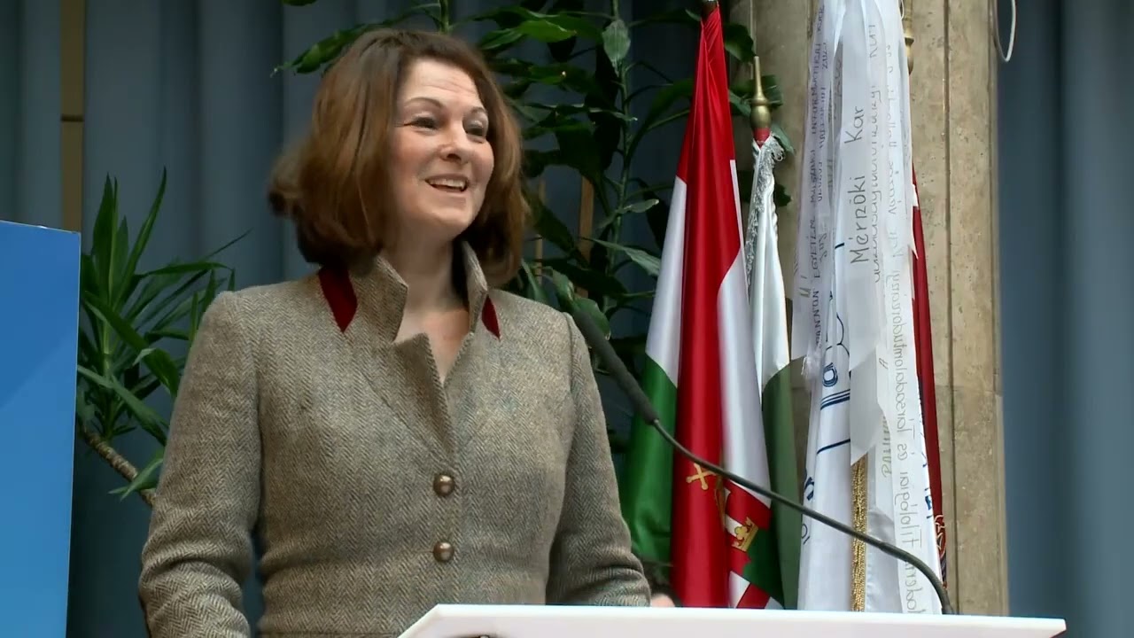 Bábel Gabriella beszéde Pannon Egyetem Műszaki Informatikai Kar 2025/2026-os diplomaátadóján