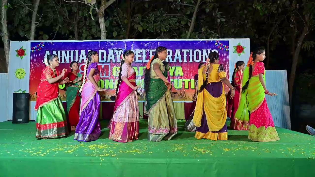 Spectacular and energetic dance performance by the 8th girls @slmchaitanya9524 @AnnualDay2026