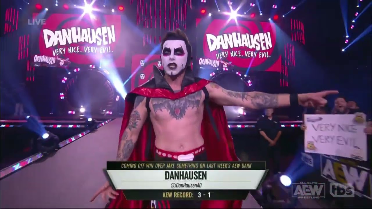 Danhausen Entrance: AEW Dynamite Fight For The Fallen 2022