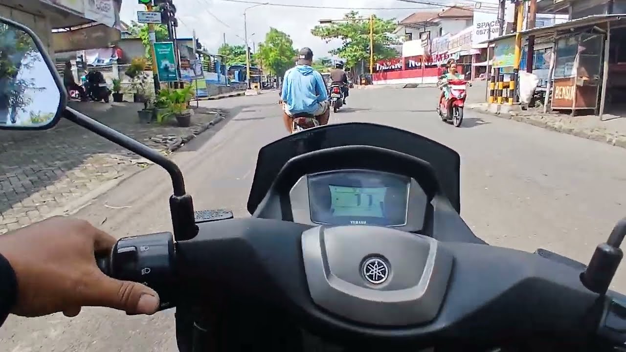 Test NMAX di Tanjakan: 4 Hal yang Saya Suka dari NMAX ~ Review Yamaha NMAX setelah 3 Tahun Pemakaian