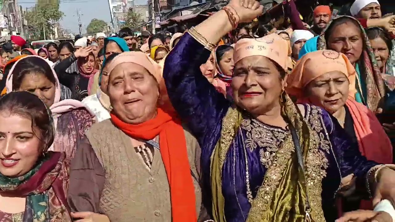 ਬਾਰੀਂ ਬਾਰੀ ਬਰਸੀ ਖੱਟਣ ਗਿਆ ਸੀ ਖੱਟ ਕੇ ਲਿਆਂਦਾ ਗਹਿਣਾ ਰਿਪੋਰਟਾਂ ਪੱਕੀਆਂ ਨੇ ਰਾਜ ਰਵਿਦਾਸੀਆ ਦਾ ਆਉਣਾ 22livenews 