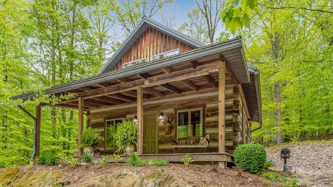 Gorgeous Indiana Cabin Rental on a Lake with Fishing | Lovely Tiny House