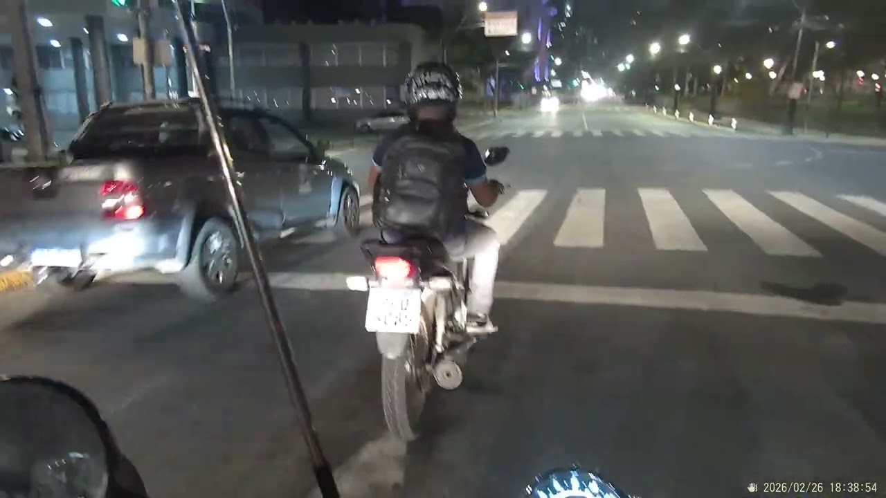 Do Recife Antigo até a Via Mangue #meteor350 