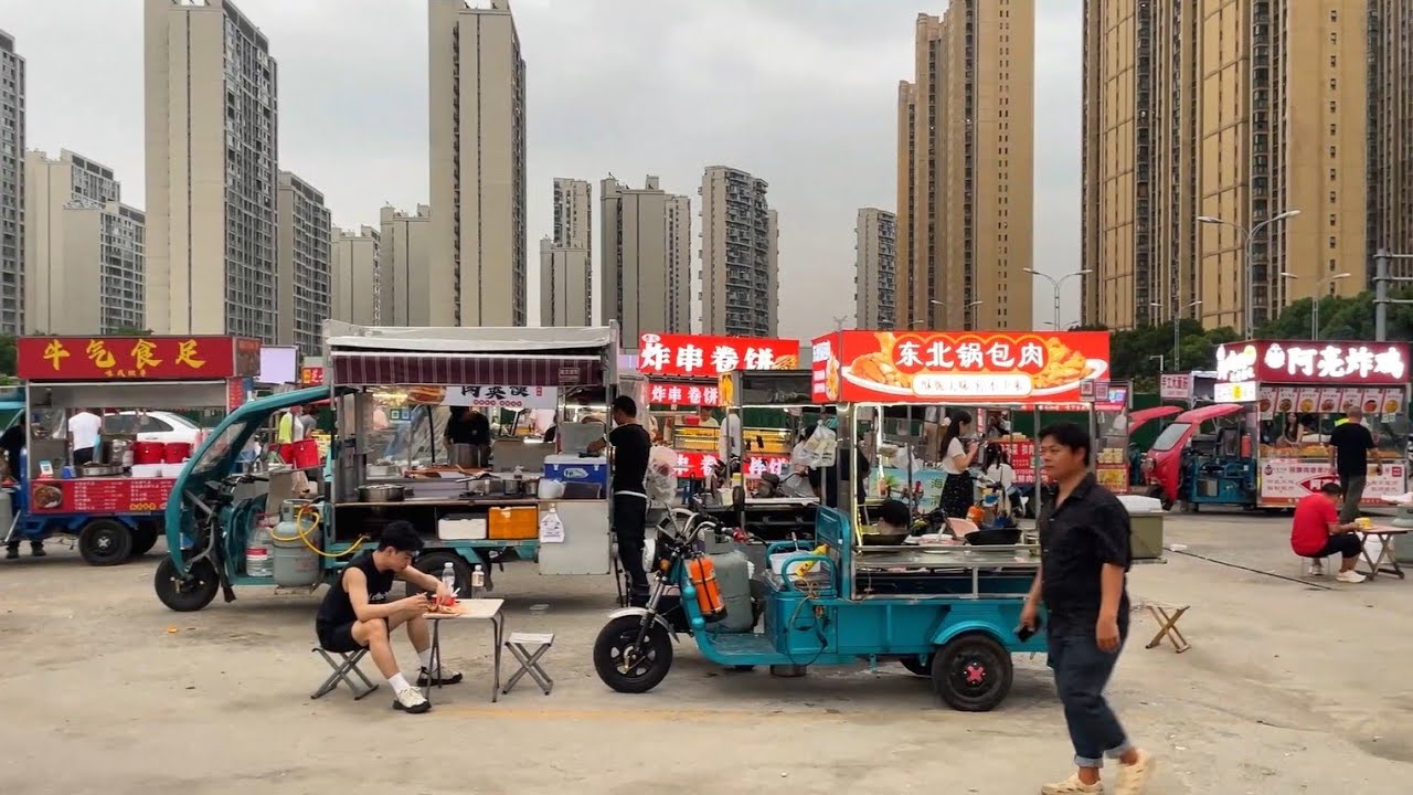Guotai Night Market — Suzhou’s Vibrant Evening Experience