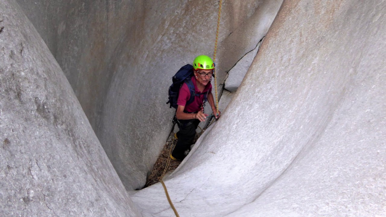 MARMITTE DEI GIGANTI ALPI APUANE