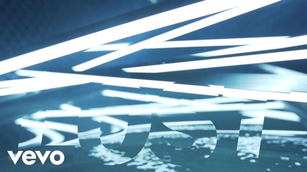 Rustie - Lost ft. Redinho