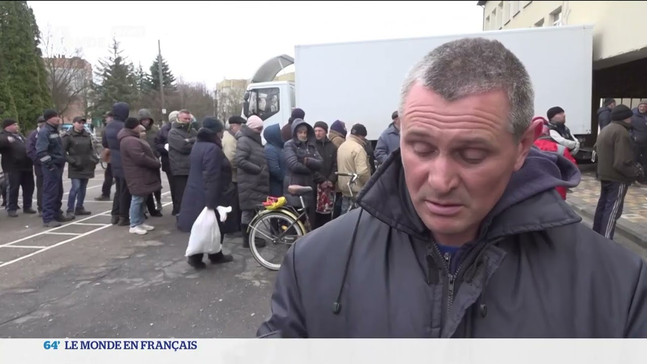 Ukraine : un convoi humanitaire d'Irpin à Boutcha