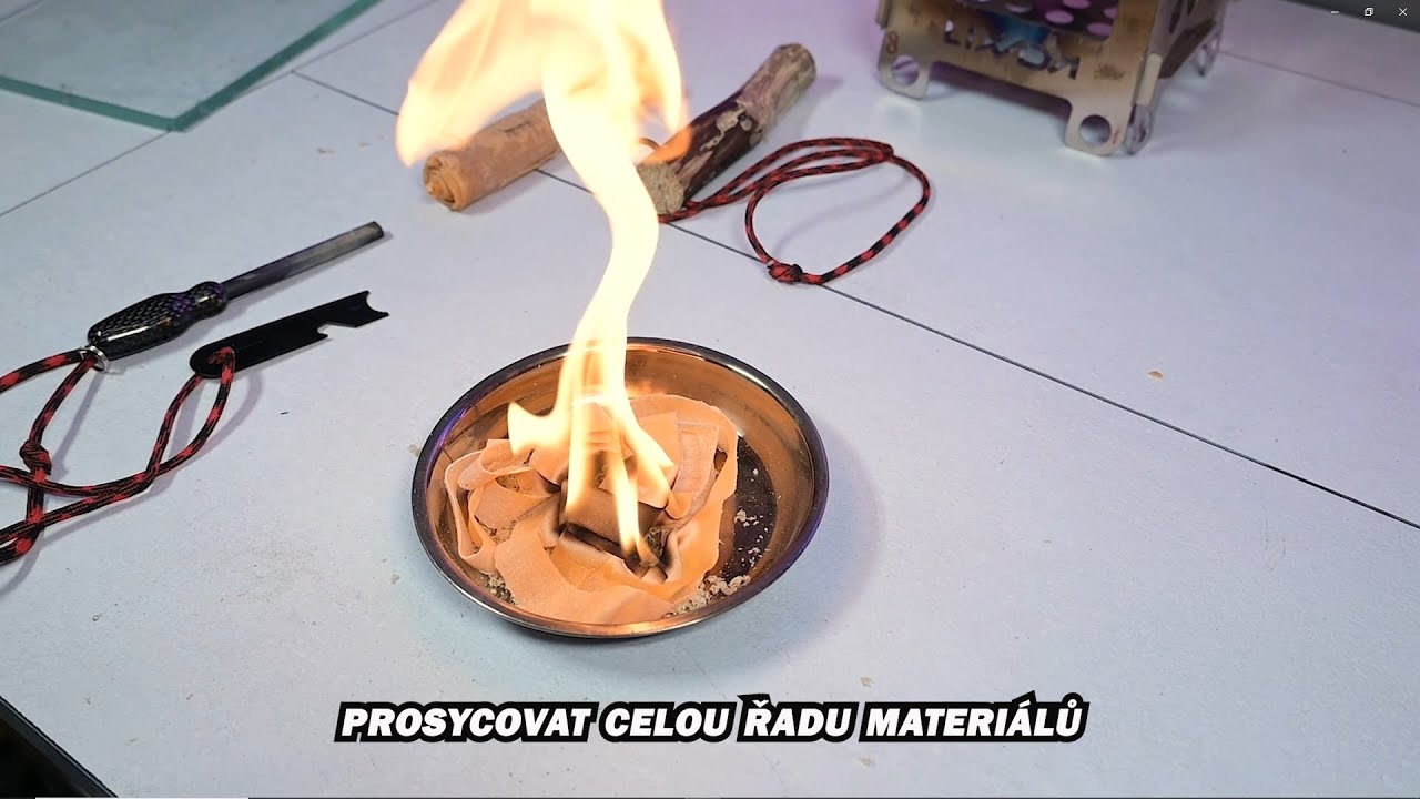 Nejlep&scaron;&iacute; podpalovač ze star&eacute;ho oblečen&iacute; a vosku