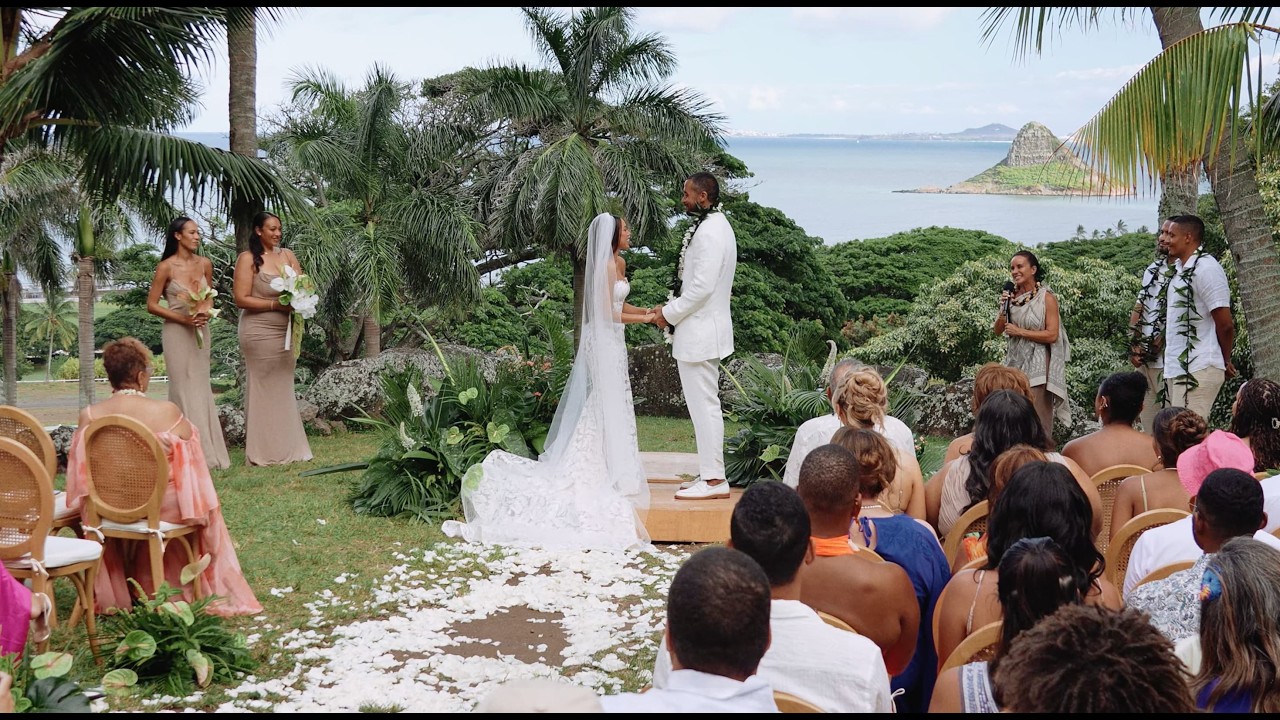 Paliku Gardens Wedding at Kualoa Ranch | M+C