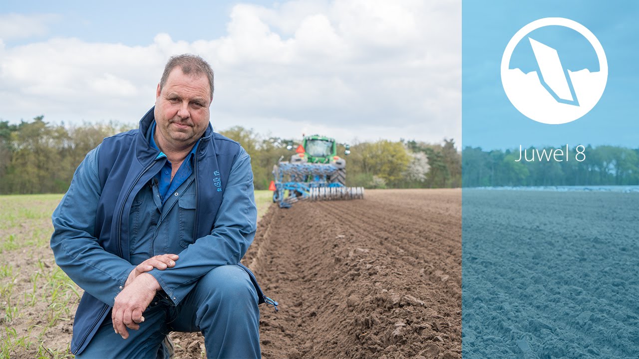 GPS plough LEMKEN Juwel 8 | Van Meijel bloembollen Holland | EN