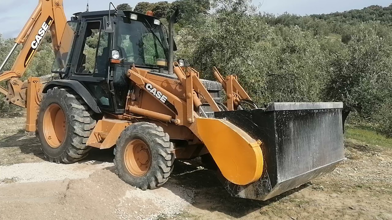 Case 580k con hormigonera hidraulica casera