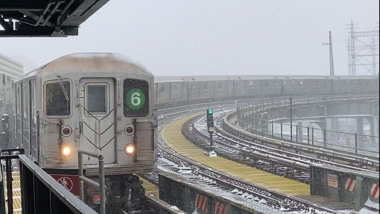 IRT Pelham Line: Manhattan and Pelham Bay Park bound R62A (6) Local Trains @ Whitlock Ave