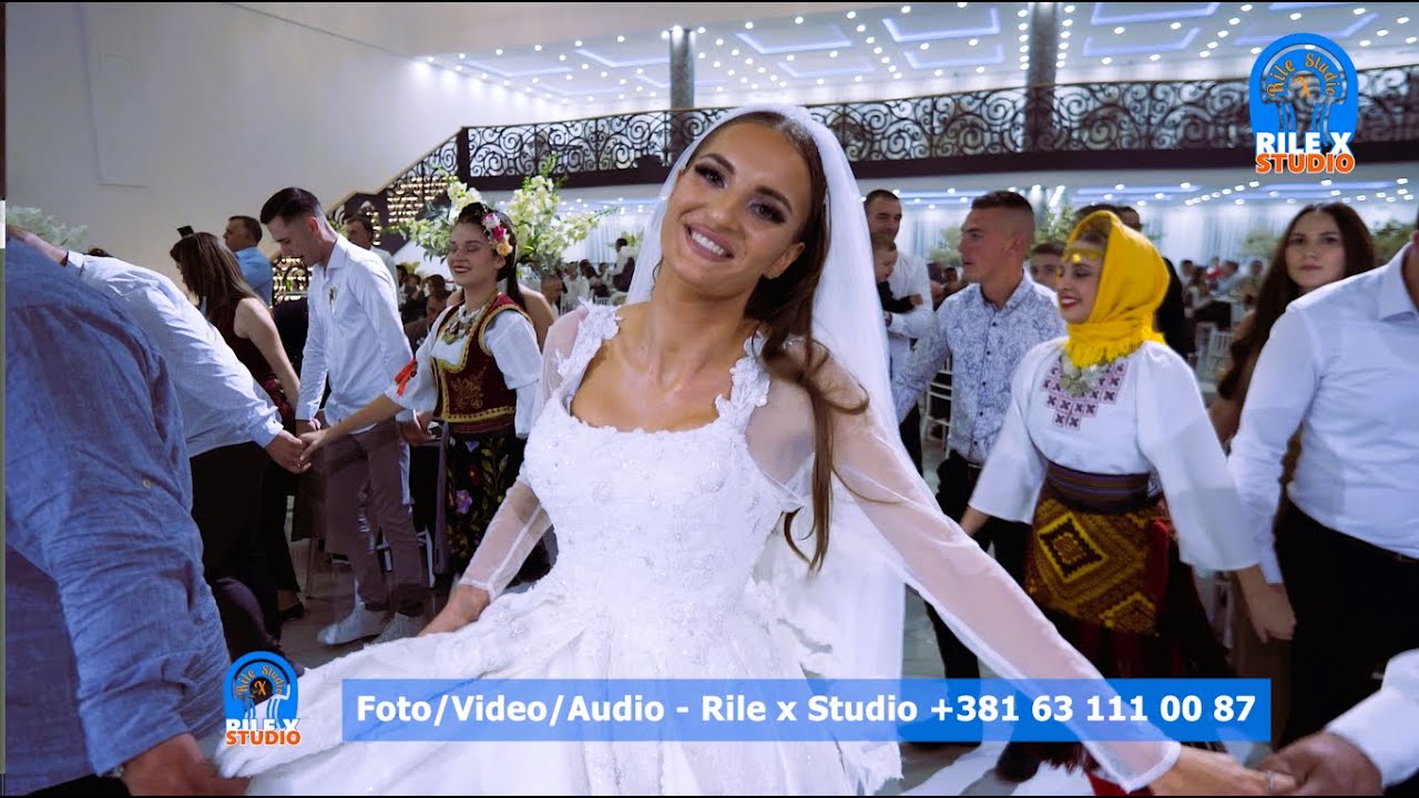WEDDING VELIKO FOLKLORNO KOLO ORKESTAR IGORA SKODRIC LESTANCA MLADA ZAIGRALA SA FOLKLORASIMA LIVE