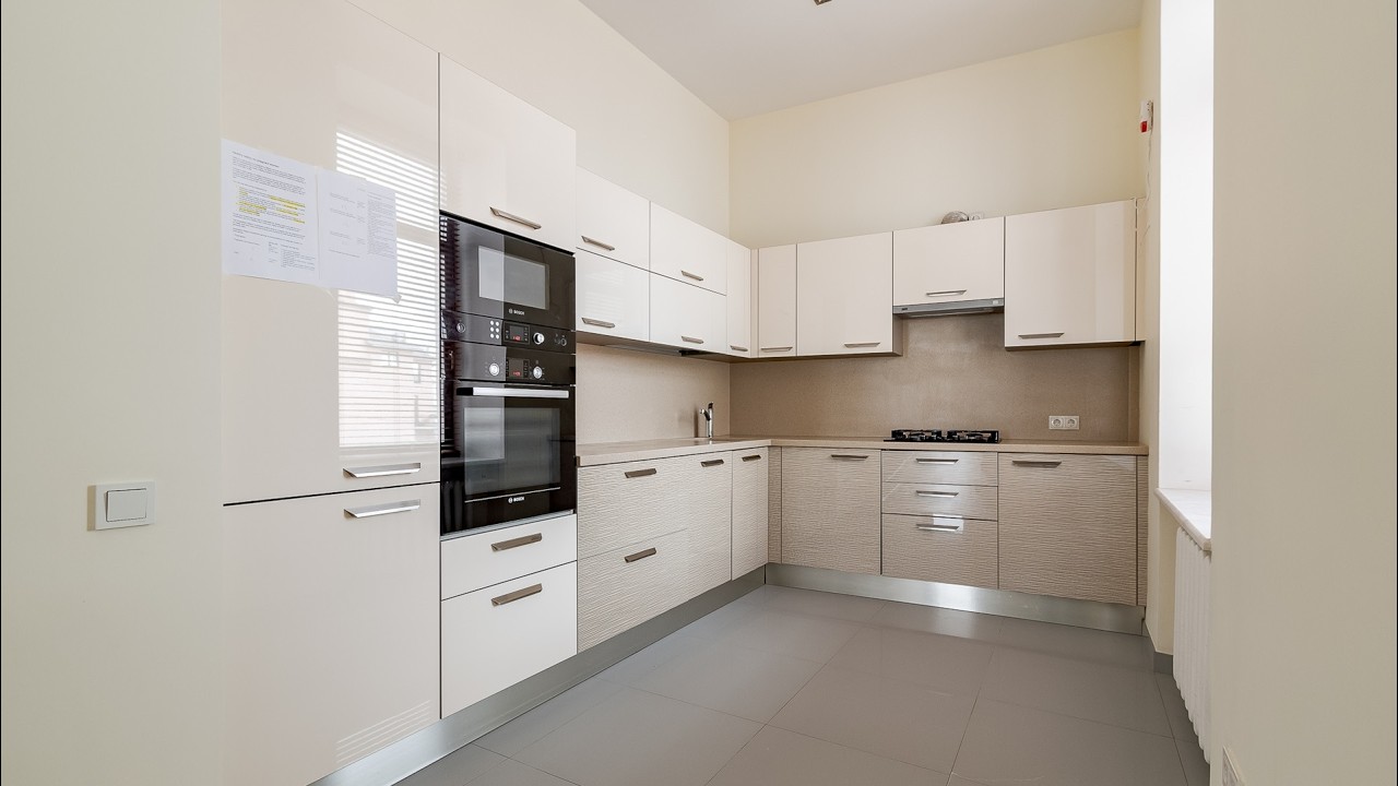 Квартира с видом на Храм Христа Спасителя! Аренда 4-комнатной квартиры, 160 м² (ID 25548)