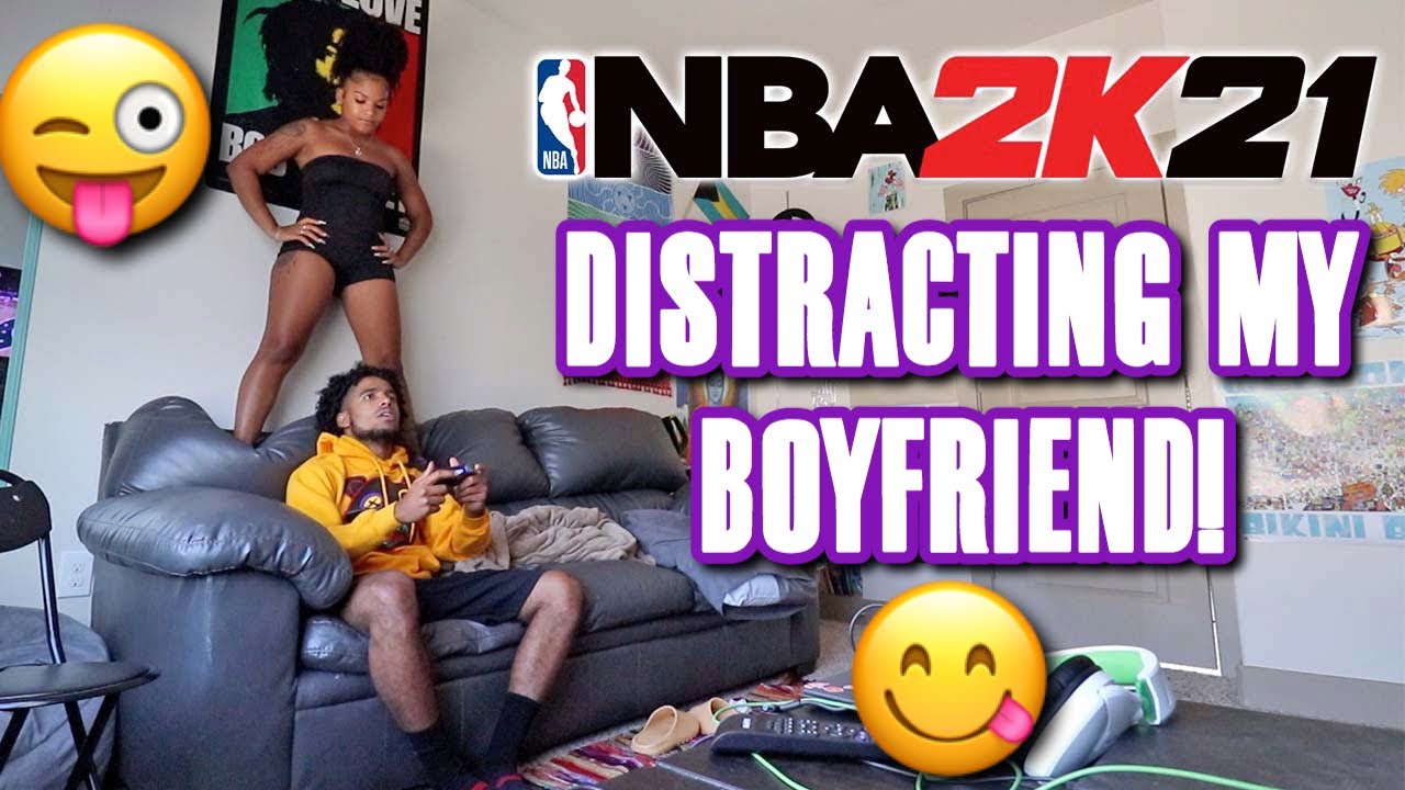 DISTRACTING MY BOYFRIEND WHILE HE PLAYS NBA 2k21! * He Couldn't Resist Me!*