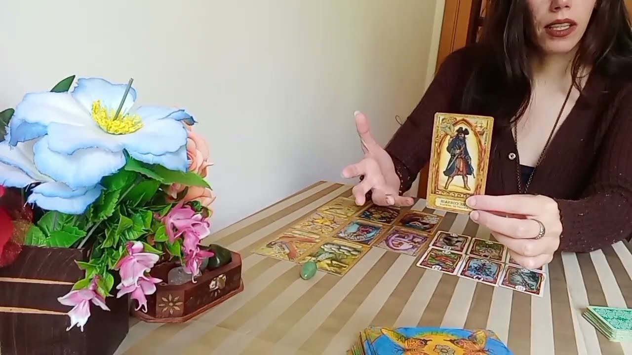 Tudo sobre você e a pessoa amada - Pensamentos sentimentos e atitudes - O que esperar dele (a) hoje?