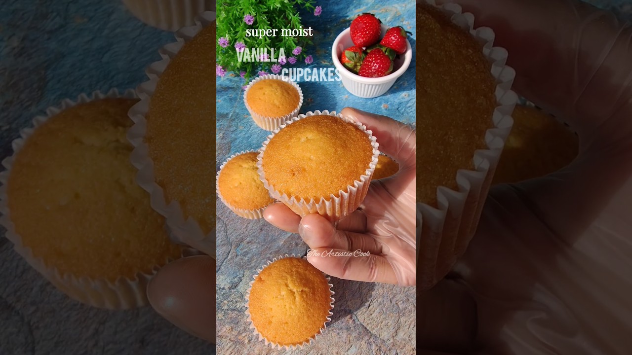 Super Moist Vanilla Cupcakes Recipe 👆💫😍 #shorts #ytshorts #youtubeshorts