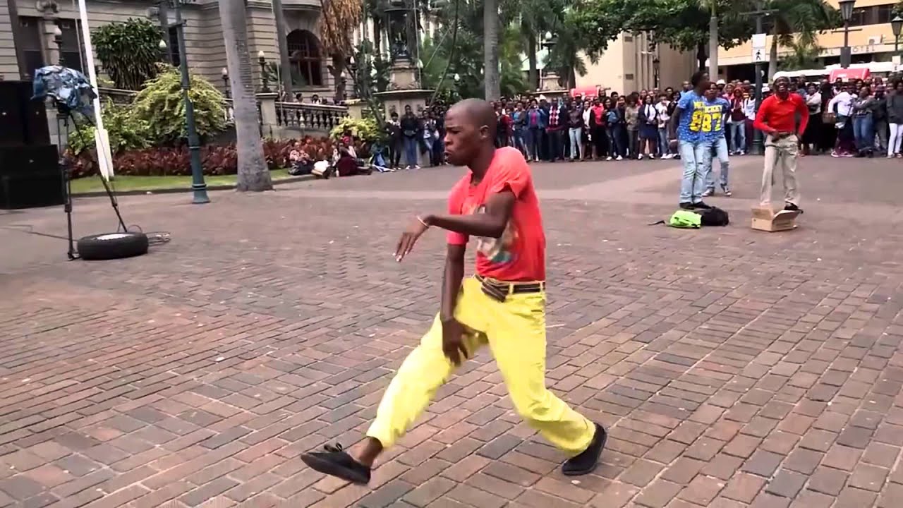 Pantsula dance battle - craziest