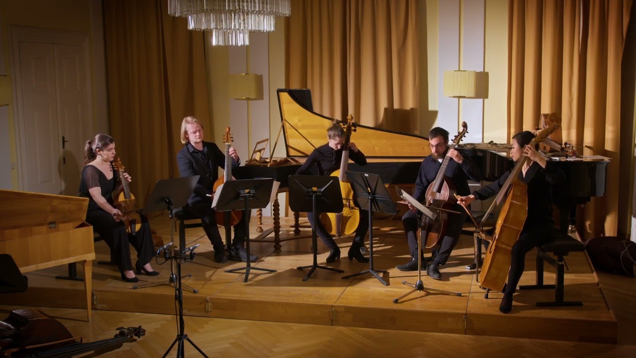 Lachrimae Antiquae / John Dowland