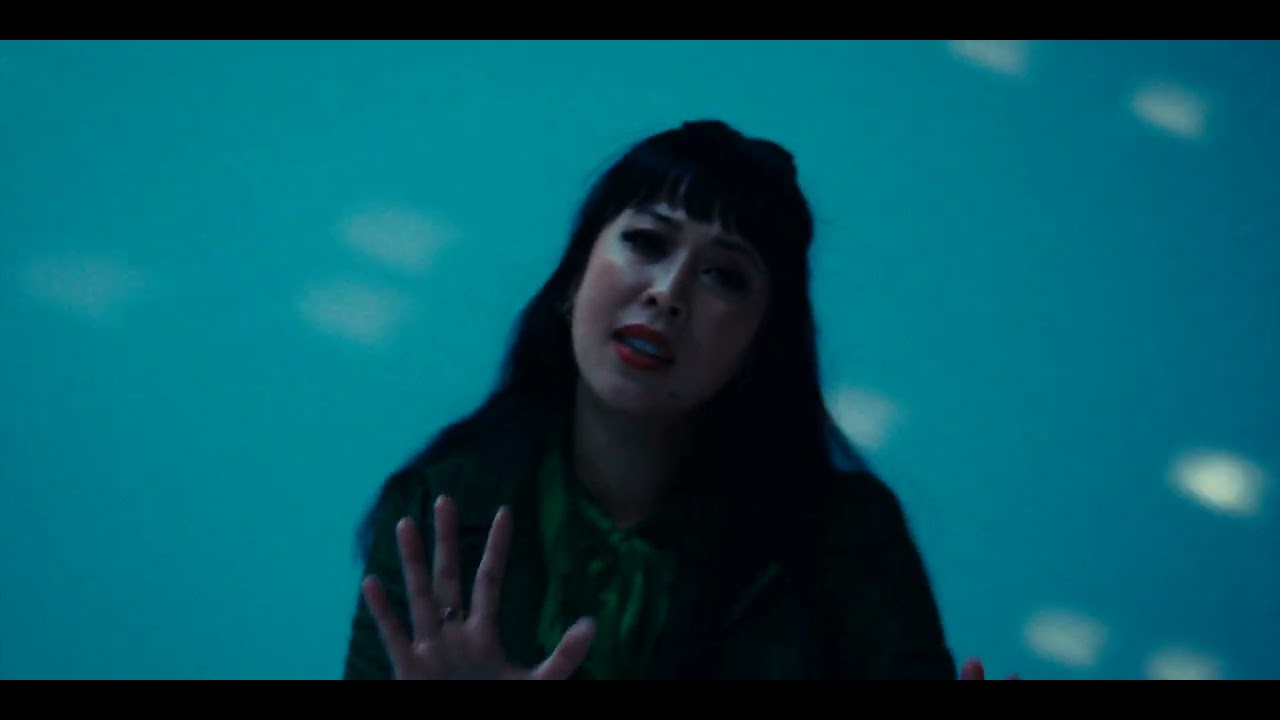 Alisa Xayalith - Devil I Know (Official Music Video)