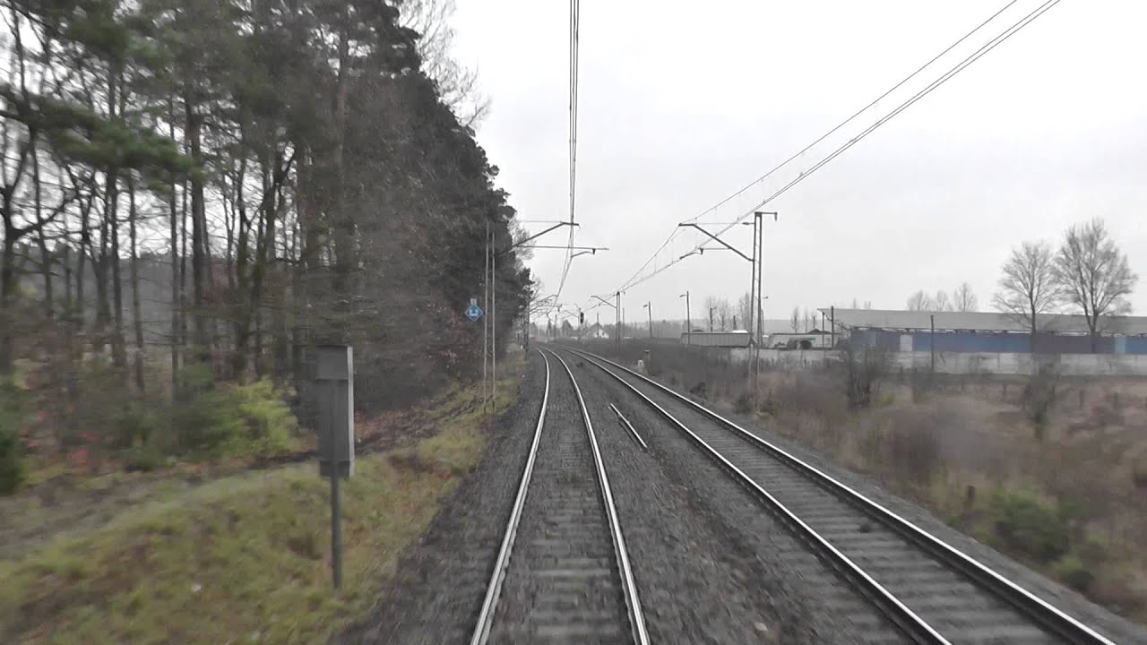 Odcinek Kędzierzyn-Koźle - Zdzieszowicie - Opole Gł. z tyłu pociągu TLK Zefir - Linia kolejowa E30