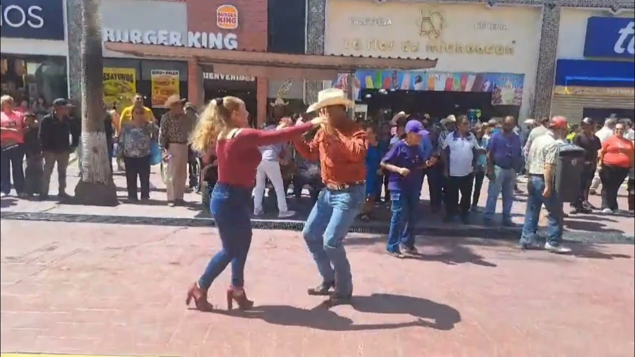 Liber chihuahua. YouTube Mau el alegre de nonoava subscribete. GRS.