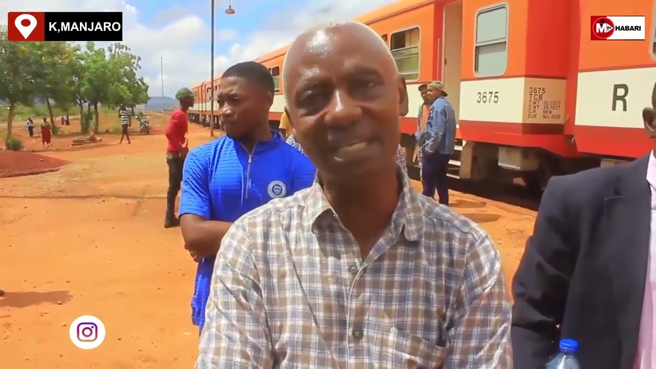ABIRIA WA TRENI WAKWAMA SAME KILIMANJARO