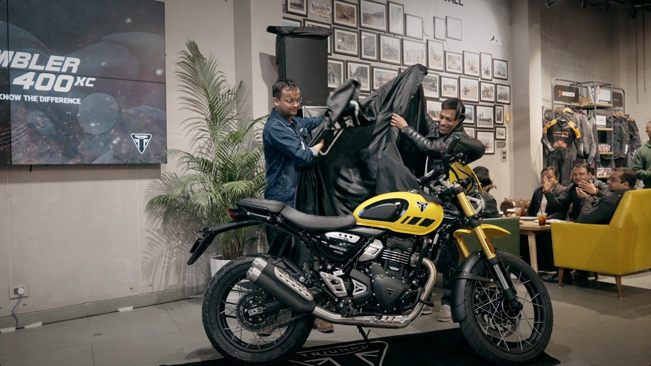 В Непале состоялся запуск мотоцикла TRIUMPH SCRAMBLER 400 XC.