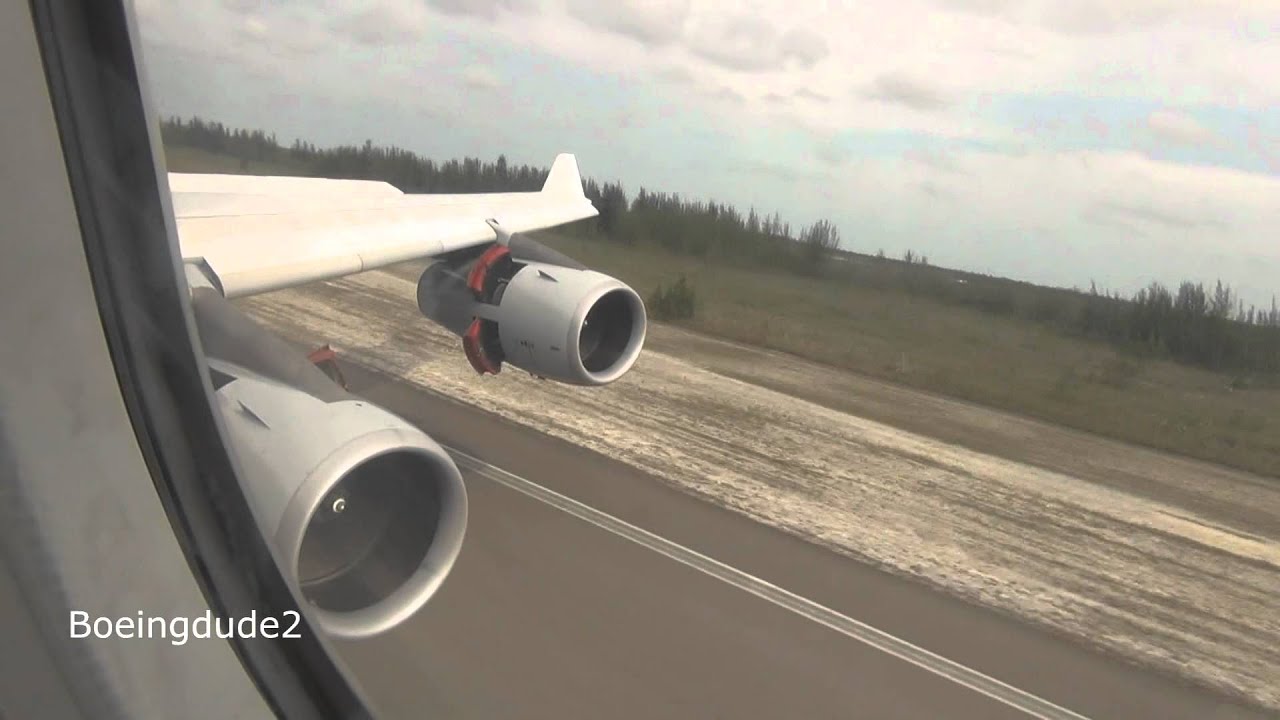 Lufthansa a340-300 landing Freeport