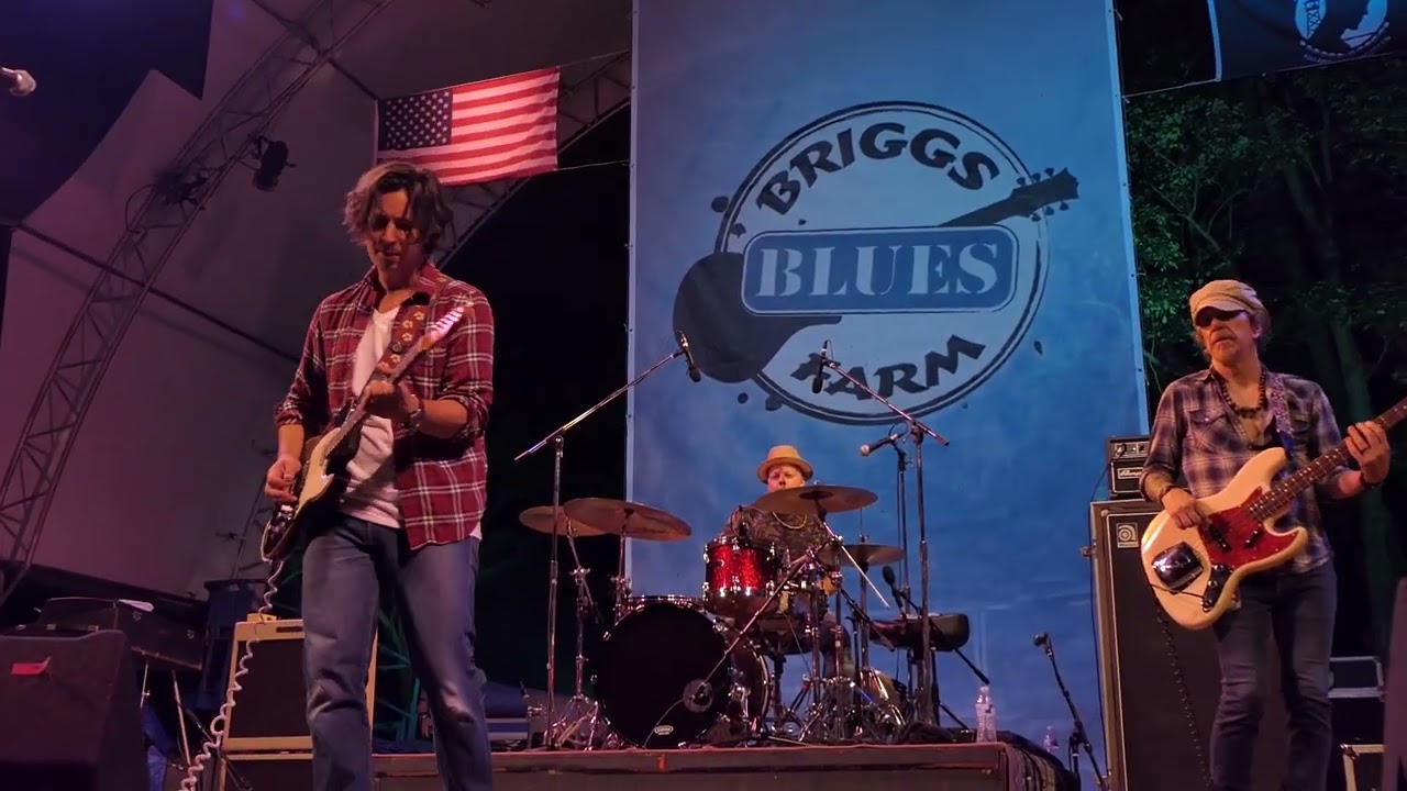 Davy Knowles - Fisherman's Blues - 7/8/22 Briggs Farm Blues Festival - Nescopeck, PA