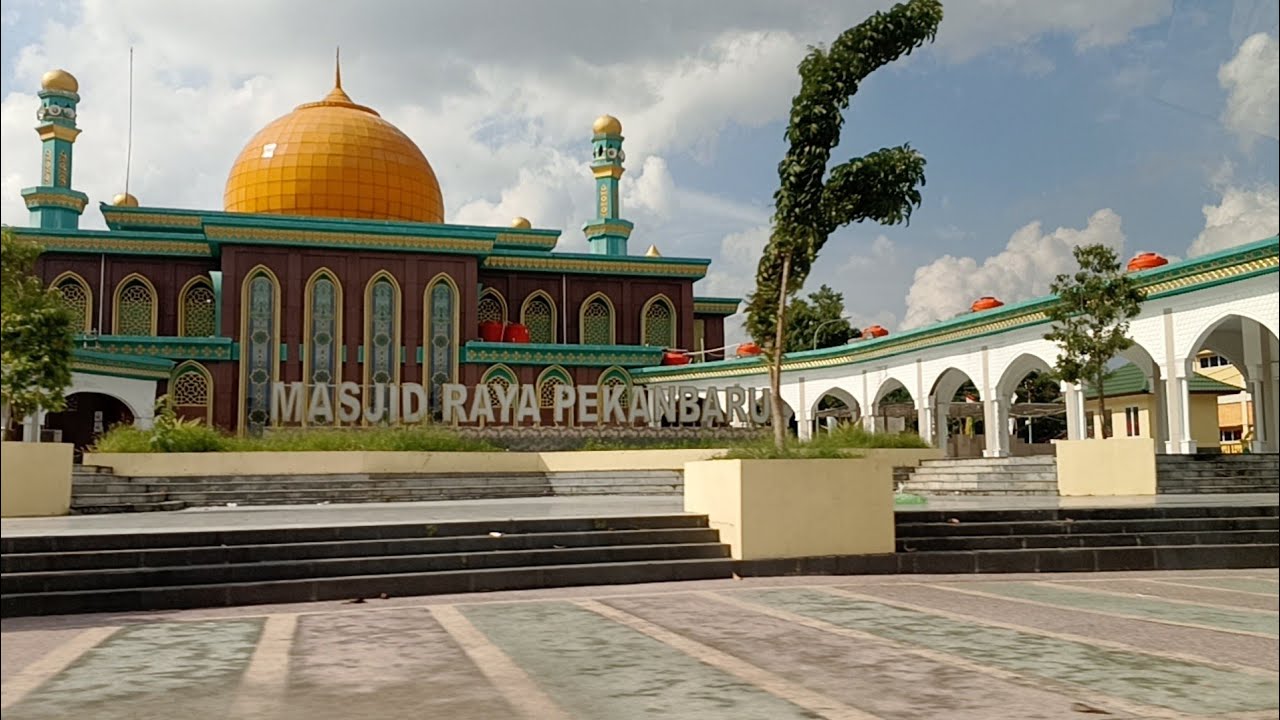 Masjid Raya An Nur di Pekanbaru Provinsi Riau 2023 | Mirip Masjid Nabawi Memiliki Payung Elektrik