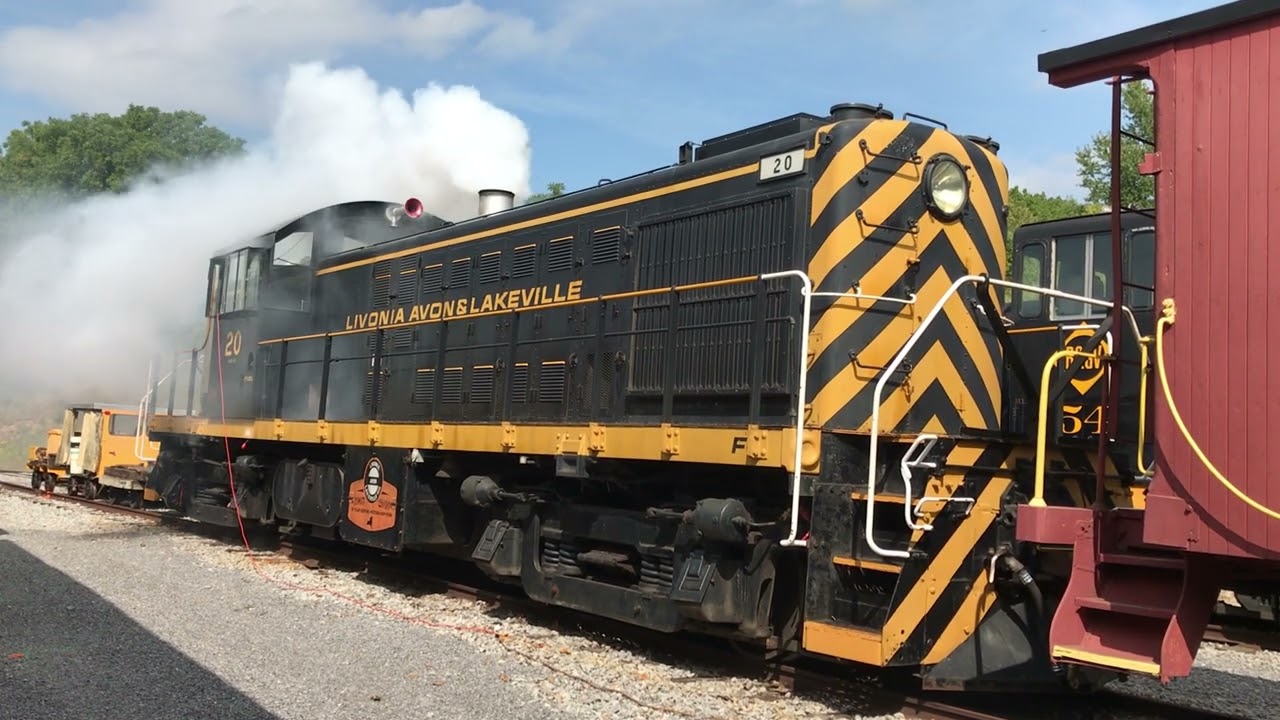 ALCO RS-1 Cold Start - LA&L 20