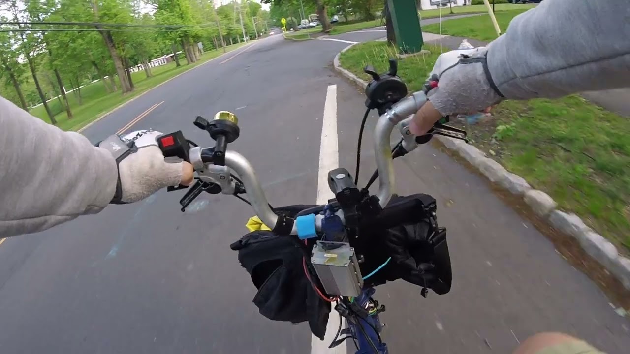 Playing Coin Hunt World and Ingress on my Ebike May 2022 GOPR3874