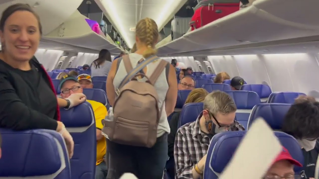 Full Flight Review: Pittsburgh to St. Louis Southwest 737-MAX8